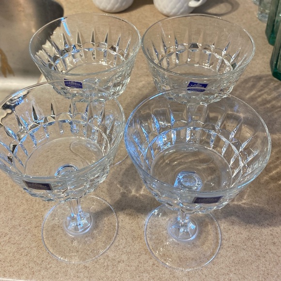 Cristal D’ Arques FRANCE Lady Victoria pattern. NWT set of 4. Mint condition - Picture 1 of 3